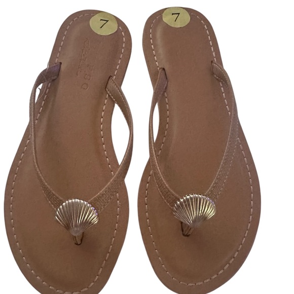 Calypso St.Barth  Women's Tan Sandals with Shell Detail - Picture 2 of 5